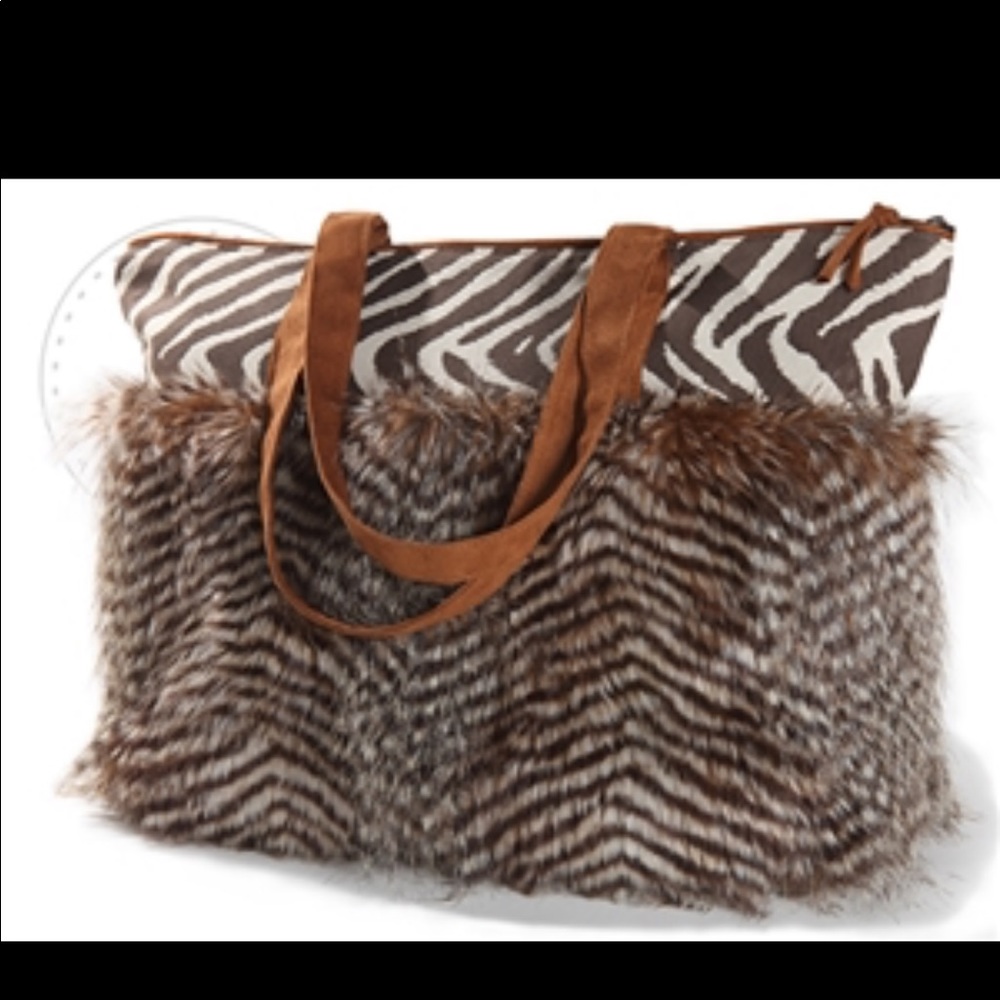 Atenti Feather Fur Satchel